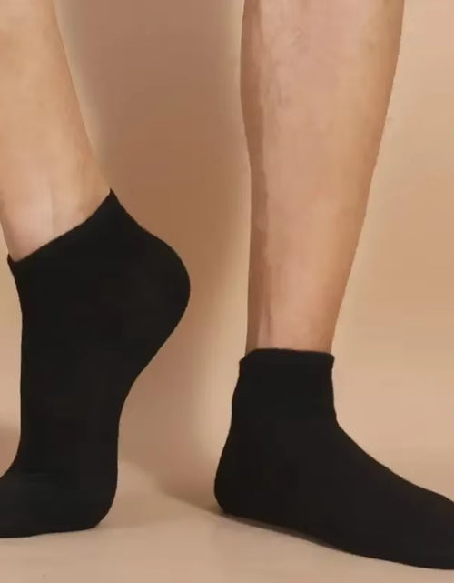 Load image into Gallery viewer, 10 Pairs Men Socks Breathable Sports Socks Solid Color Boat Socks Comfortable Cotton Ankle Socks White Black
